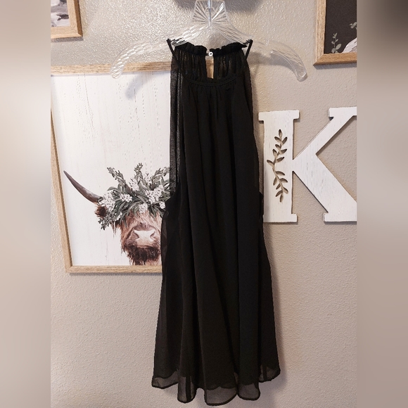 NWT CH4 Stunning Black high neck open back Dress Size Small - Picture 1 of 4